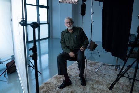 McGill Alexander, former South African army officer recounts his experience being held hostage by Taiwan's most-wanted criminal. (©2019 MCN International Pte Ltd. All Rights Reserved.)