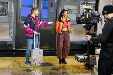 Sam Tutty , Christiani Pitts from Two Strangers - (Carry a Cake Across New York) 
