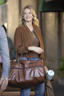 JENNA ELFMAN