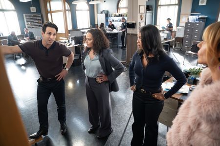 DENIZ AKDENIZ, JUDY REYES, JAVICIA LESLIE