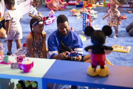 DISNEY JR. LET’S PLAY!