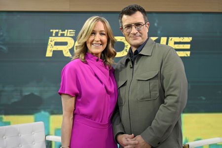 LARA SPENCER, NATHAN FILLION