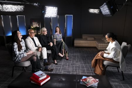 ANNE HATHAWAY, STANLEY TUCCI, MERYL STREEP, EMILY BLUNT, LINSEY DAVIS