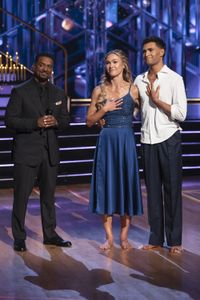 ALFONSO RIBEIRO, JULIA STILES, EZRA SOSA