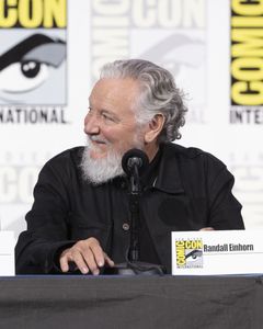RANDALL EINHORN (EXECUTIVE PRODUCER)