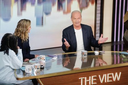 SARA HAINES, KELSEY GRAMMER
