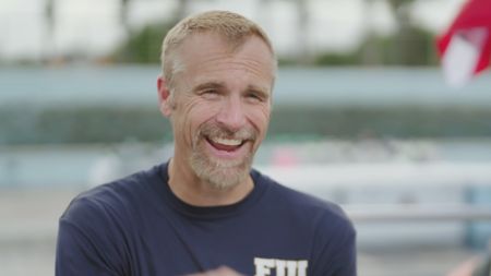 Dr. Mike Heithaus, expert, talking to camera about the extreme force of a bull shark bite and how it is one of the most powerful bites across all animals. (National Geographic)