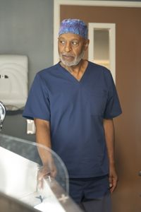 JAMES PICKENS JR.