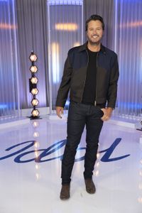 LUKE BRYAN