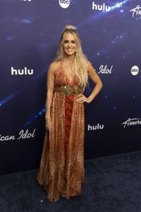 CARRIE UNDERWOOD