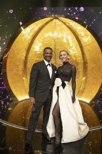 ALFONSO RIBEIRO, JULIANNE HOUGH