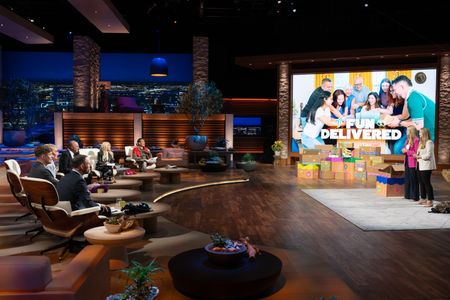 JEFFREY HOUSENBOLD, JIMMY DONALDSON, BARBARA CORCORAN, KEVIN O'LEARY, LORI GREINER, DANIEL LUBETZKY, REBECCA DALLMAN, JENA BUTLER