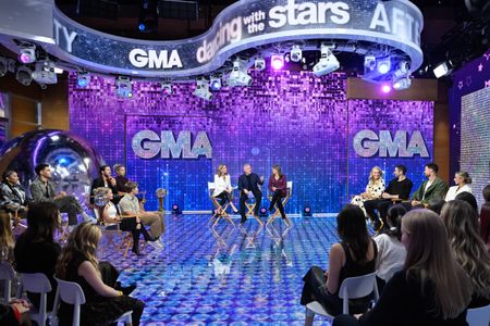 JORDAN CHILES, EZRA SOSA, VAL CHMERKOVSKY, WITNEY CARSON, ALIX EARLE, ROBERT IRWIN, LARA SPENCER, SAM CHAMPION, GINGER ZEE, ELAINE HENDRIX, ALAN BERSTEN, DYLAN EFRON, DANIELLA KARAGACH