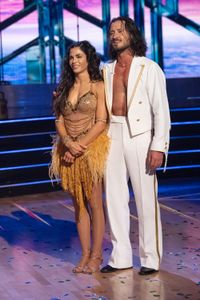 JENNA DEWAN, VALENTIN CHMERKOVSKIY