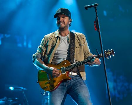 LUKE BRYAN