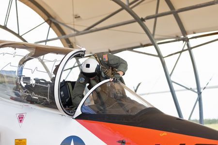 Student LTJG Dylan Horan doing his pre-flight checks. (Credit: National Geographic/Freddie Claire)