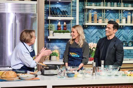 BARBARA COSTELLO, KELLY RIPA, MARK CONSUELOS
