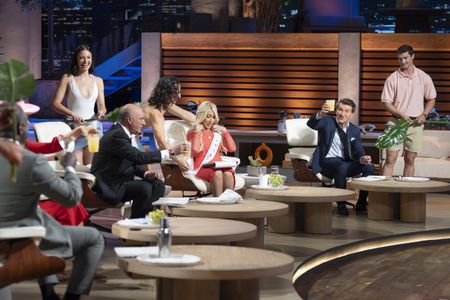 KEVIN O'LEARY, LORI GREINER, ROBERT HERJAVEC