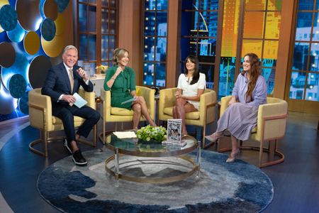 SAM CHAMPION, LARA SPENCER, PAIGE DESORBO, HANNAH BERNER