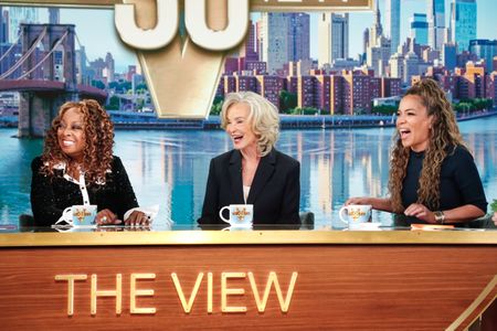 STAR JONES, JESSICA LANGE, SUNNY HOSTIN