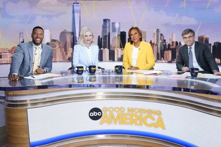 MICHAEL STRAHAN, DIANE SAWYER, ROBIN ROBERTS, GEORGE STEPHANOPOULOS