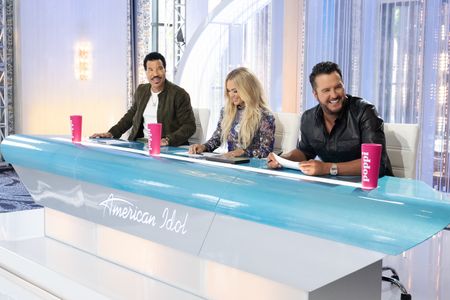 LIONEL RICHIE, CARRIE UNDERWOOD, LUKE BRYAN