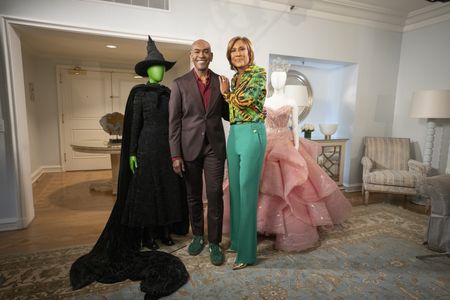 PAUL TAZEWELL, ROBIN ROBERTS