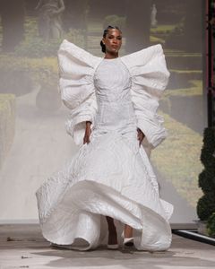 PROJECT RUNWAY