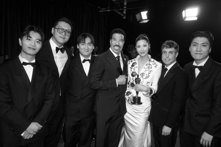 YU HAN LEE, JEONG HOON SEO, HEE DONG NAM, LIONEL RICHIE, EJAE, MARK SONNENBLICK, JOONG GYU KWAK