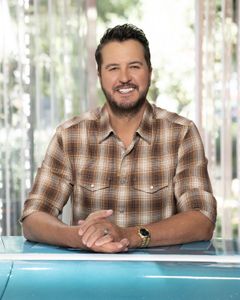 LUKE BRYAN