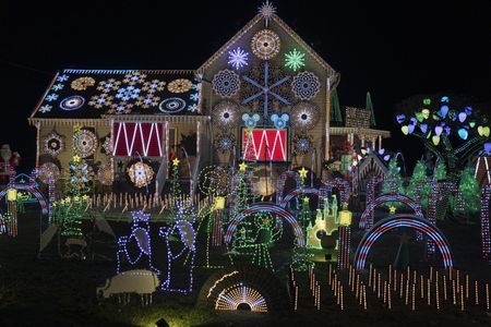 GREAT CHRISTMAS LIGHT FIGHT