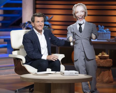 ROBERT HERJAVEC