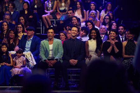 ANDREW KEEGAN, JOSEPH GORDON-LEVITT, GABRIELLE UNION, LARISA OLEYNIK, SUSAN MAY PRATT