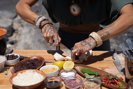 Chef Mikani during the final cook in Hawaii. (National Geographic/Justin Mandel)