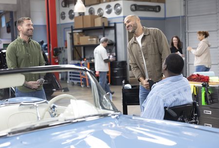 SEANN WILLIAM SCOTT, JESSE WILLIAMS