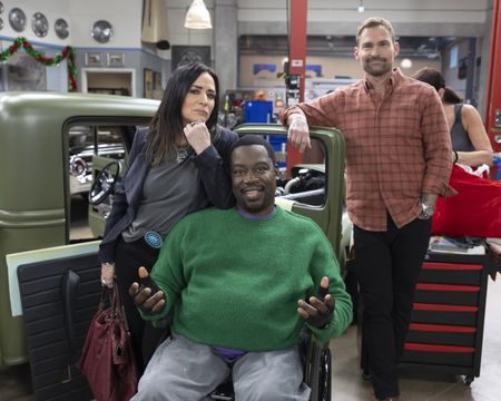 PAMELA ADLON, DARYL "CHILL" MITCHELL, SEANN WILLIAM SCOTT