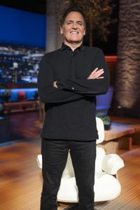 MARK CUBAN