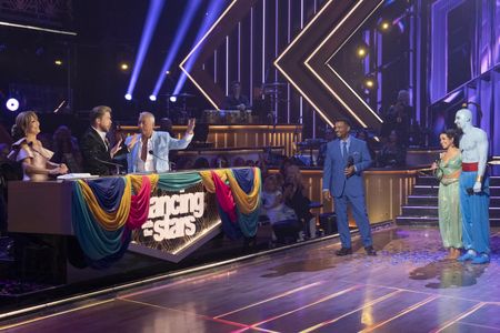 CARRIE ANN INABA, DEREK HOUGH, BRUNO TONIOLI, ALFONSO RIBEIRO, JENNIFER AFFLECK, JAN RAVNIK