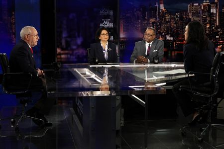 UNIVERSITY PRESIDENTS, LINSEY DAVIS