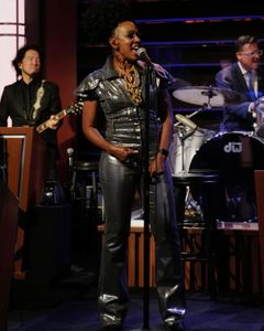 SY SMITH