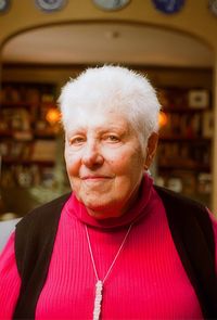 Bio profile offPeggy Simpson