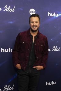 LUKE BRYAN