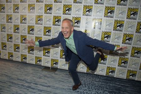 DEE BRADLEY BAKER