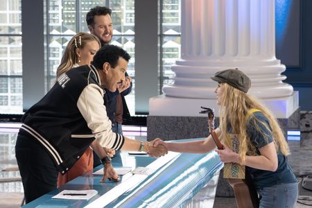 LIONEL RICHIE, CARRIE UNDERWOOD, LUKE BRYAN, JULIANNE POST