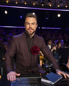 DEREK HOUGH