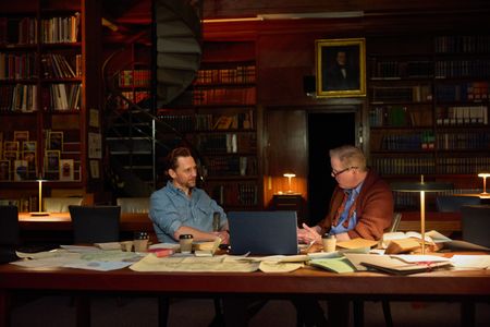 Tom Hiddleston meets with Professor Steven Tuck to discuss the archaeological record from Pompeii. (National Geographic/Christian Black)