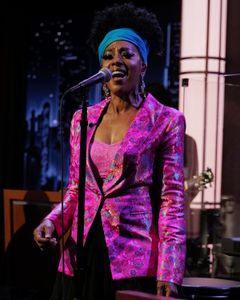 SY SMITH