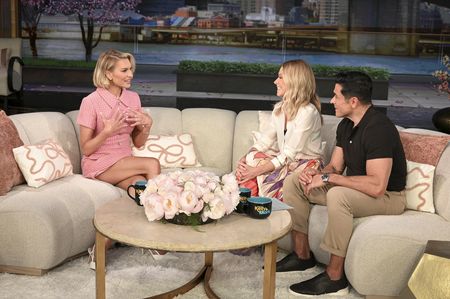 LINDSAY HUBBARD, KELLY RIPA, MARK CONSUELOS