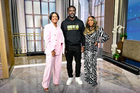 TAMRON HALL, MICHAEL VICK, KIJAFA VICK