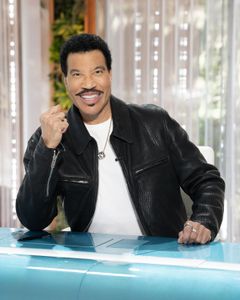 LIONEL RICHIE